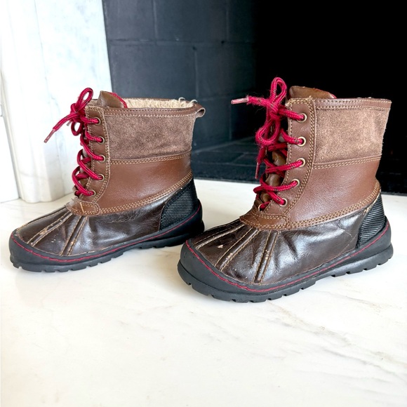 BABY GAP Toddlers Boys DUCK Boots Brown & Red Kids Thinsulate INSULATION Size 11 - Picture 1 of 15